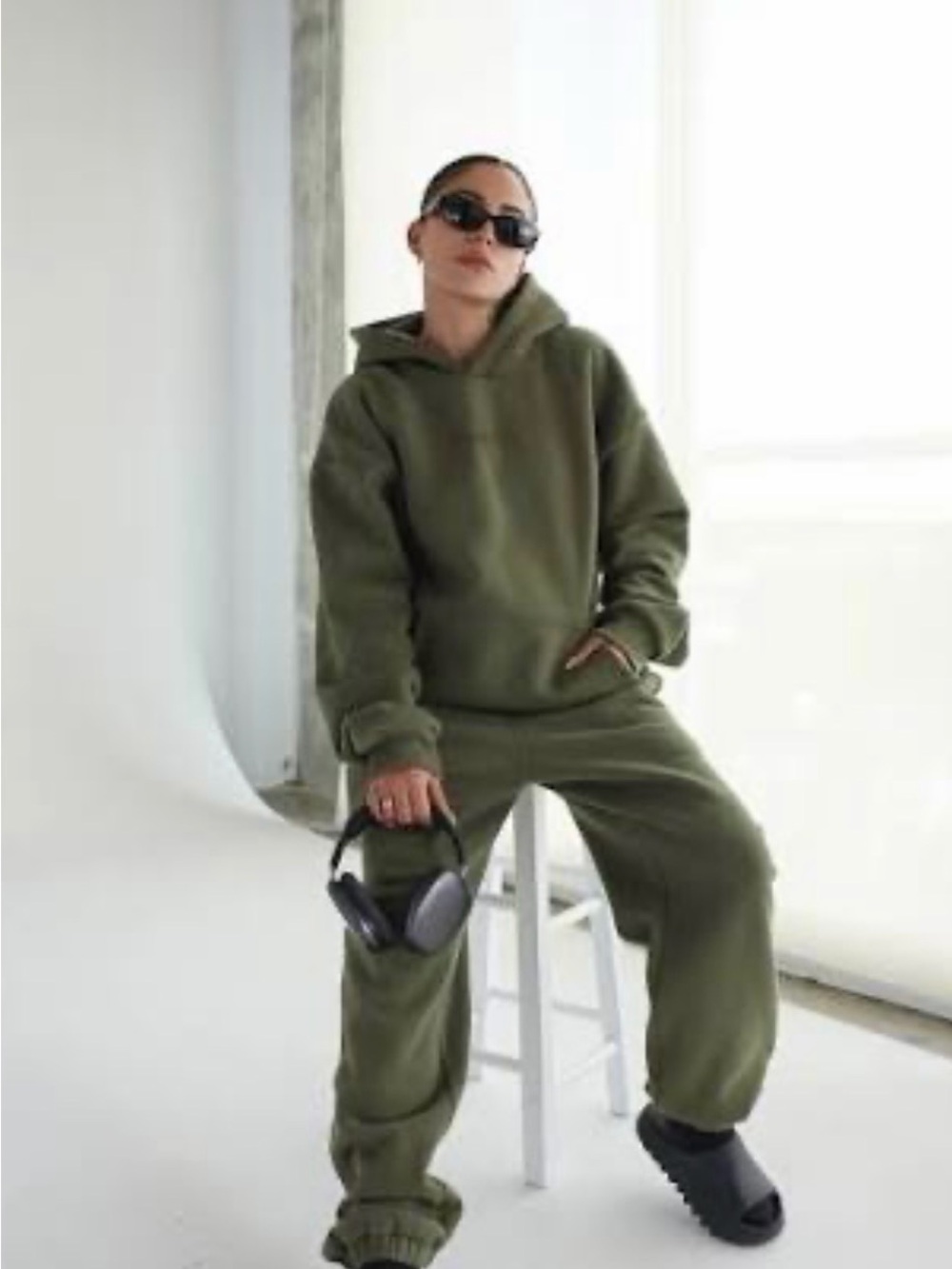 Unisex XL Comfrt Discontinued Olive Green Minimalist Hoodie